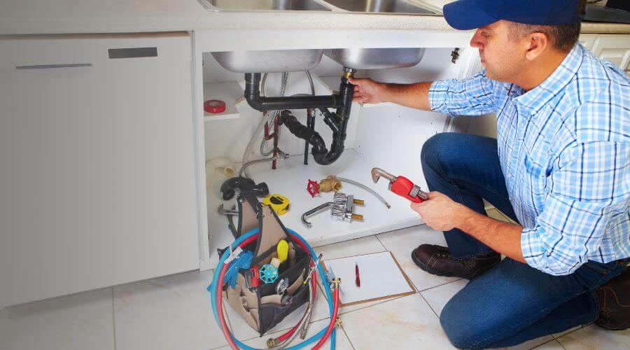 Professional water heater repair in Howe, OK